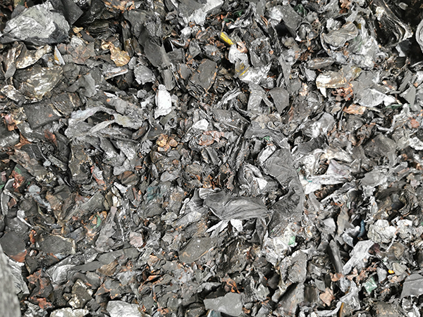 鋰電池廢料多少錢(qián)一噸 聯(lián)開(kāi)鎳鈷回收