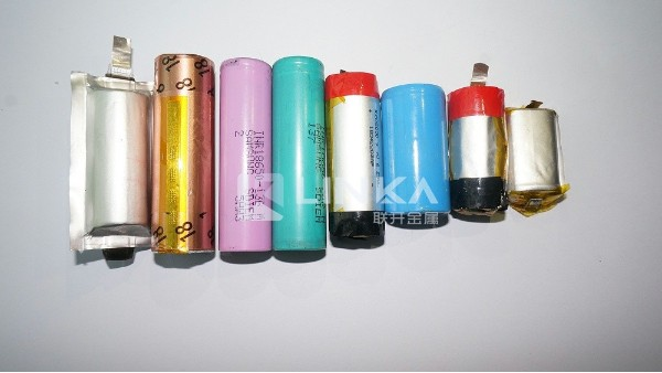 我國(guó)鋰電池回收發(fā)展歷程及技術(shù)專利的過(guò)去與未來(lái)